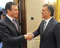 Gül Rasmussen'i kabul etti