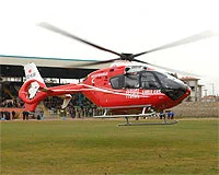 Helikopter maç sırasında sahaya indi