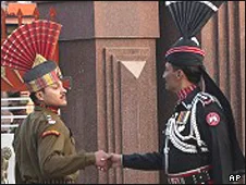Hindistan ve Pakistan tekrar masada