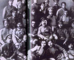 İşte Stalin'in sansürlediği fotoğraflar