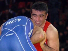 İzmirli güreşçi, dünya ikincisi oldu