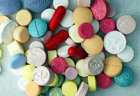 Morali bozuk olan, antidepresana sarılmamalı