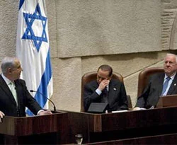Netanyahu konuştu, Berlusconi ağladı