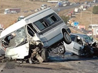 Şanlıurfa'da trafik kazası: 5 ölü
