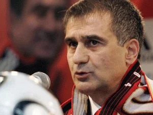 Şenol Güneş'in hedefi ilk üç