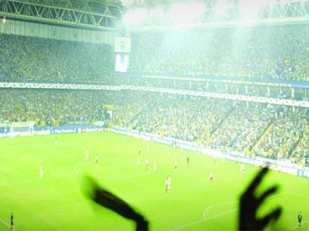 Şükrü Saraçoğlu yıkılıyor