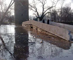 Tunca nehri yine taştı