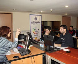 Uçak biletlerini artık özürlüler kesecek