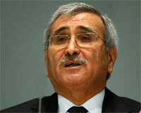 Yılmaz: Krizden çıkmaya başladık