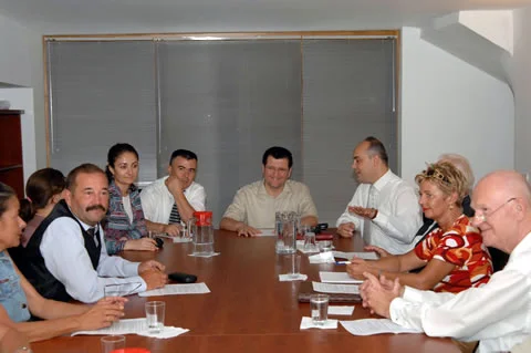 Antalyalı Almanlar Türk okulu istiyor