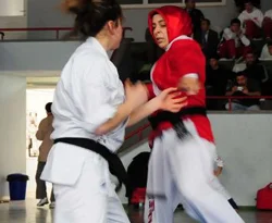 Başörtülü sporcunun milli takım hayali hakeme takıldı