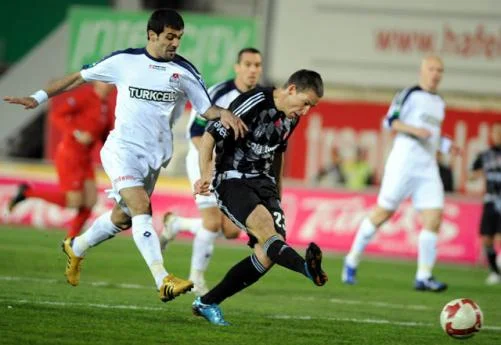 Beşiktaş tekledi