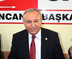 CHP'li Ersin, Şemdinli'de de sahne almış