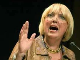 Claudia Roth, Erdoğan'a alkış tuttu