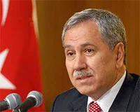 Geçici 15. Madde Anayasa'da bulunmamalı