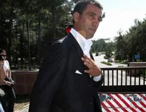 Hakan Şükür yönetime giriyor