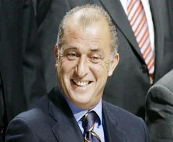 İran, imparatoru ikna edemedi