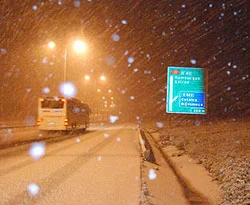 İstanbul'a kar sürprizi