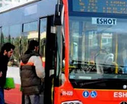 İzmir Büyükşehir Belediyesi'ne başörtü protestosu