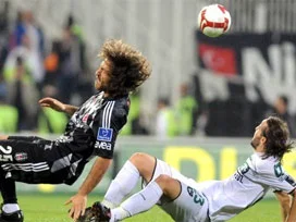 Kartal'ın inadı inat