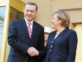 Merkel'in 4 yıl sonra gelişinin nedeni