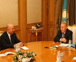 Nazarbayev AKPM Başkanı'nı kabul etti