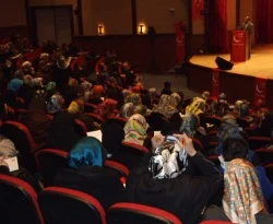 Nedvi: Kadın yemek pişirmek zorunda değil