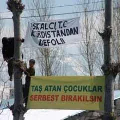 Nevruz, PKK gösterisine dönüştü!