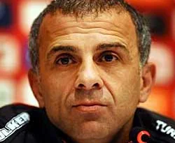 Oğuz Çetin ilk 11'i açıkladı...
