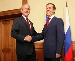 Rus halkına göre Medvedev değişti