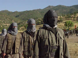 Silopi'de 4 terörist teslim oldu