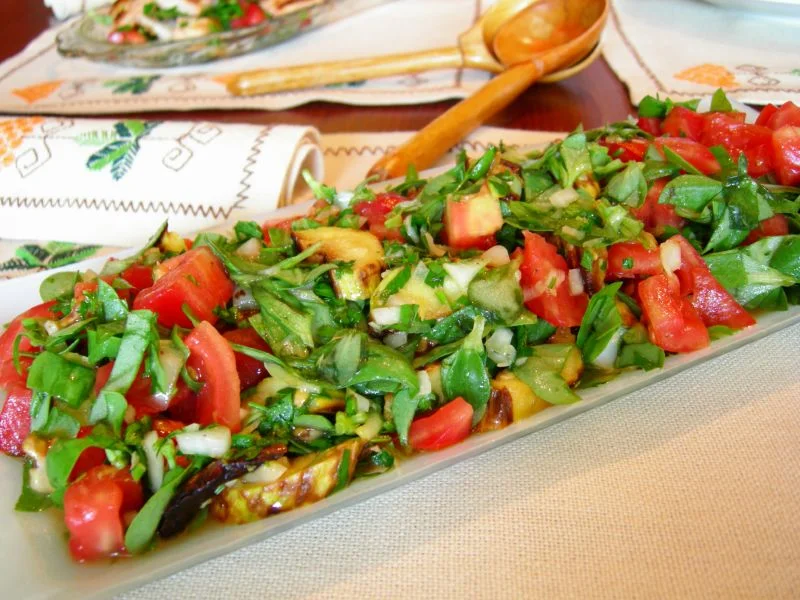 Yaz salatası tarifleri