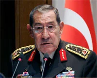 27 Nisan muhtırası halen yerinde duruyor!