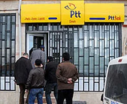 Adana'da PTT şubesi soyuldu!