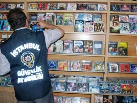 Ankara'da korsan operasyonu