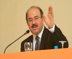 Çelik'ten Baykal'a cevap