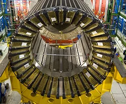 Cern'den Türk öğrencilere burs