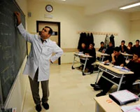 Çubukçu'dan öğretmen adaylarına müjde