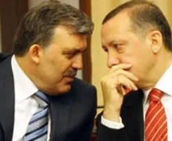 Erdoğan'la Gül arasında savaş çıkar mı?