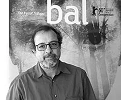 'Film yaparken bir ayağım hep şiirin üzerinde'