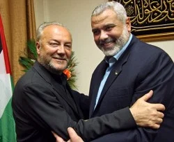 Galloway, Filistin Üniversitesi kuruyor
