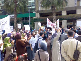 'İzmir Belediyesi'nin keyfi başörtüsü yasağı'