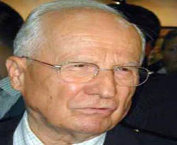 Kenan Evren'in ismine 'koruma'