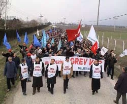 KTHY çalışanları grevde