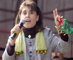 Leyla Zana'ya 3 yıl hapis ve siyaset yasağı