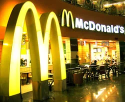 Mc Donalds'a ırkçılık suçlaması!