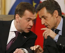 Medvedev ve Sarkozy yine kapışacak