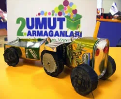 Oyuncak yarışmasında, minikler ödüllendirildi