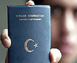 Pasaportu eski olanlara vize yok