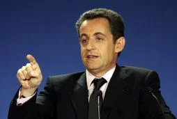 Sarkozy artık Türkiye'yi yok saymıyor!